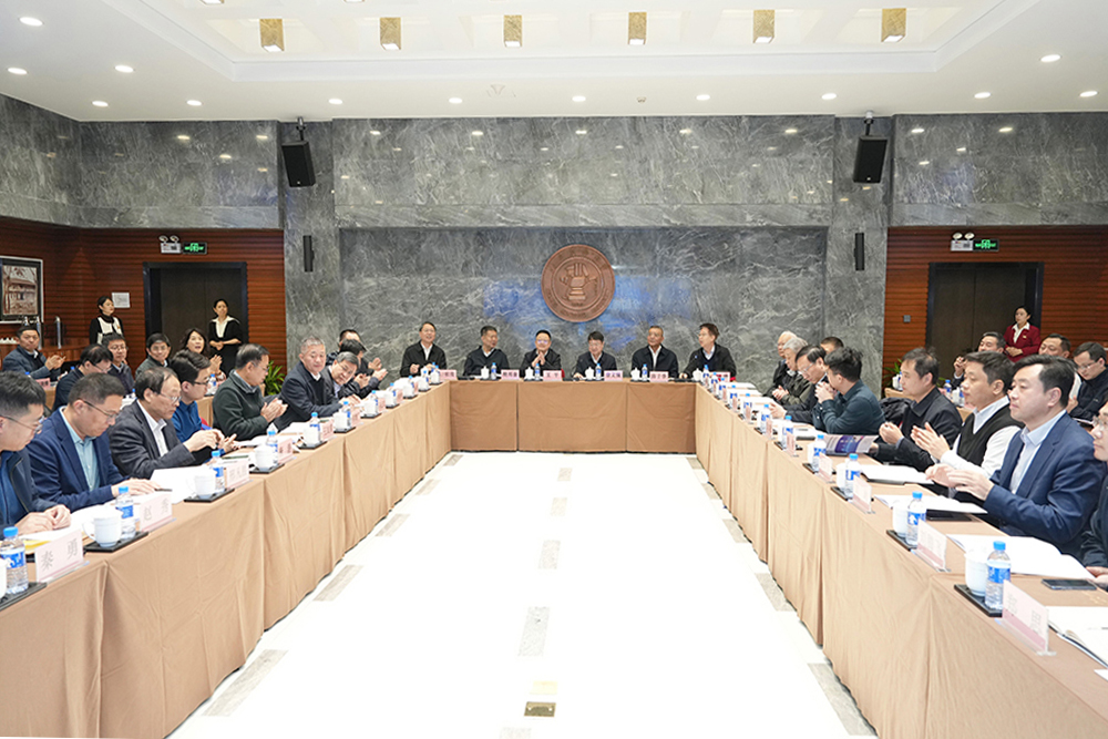 先进轨道交通自主运行全国重点实验室学术委员会第二次会议暨专家咨询会顺利召开